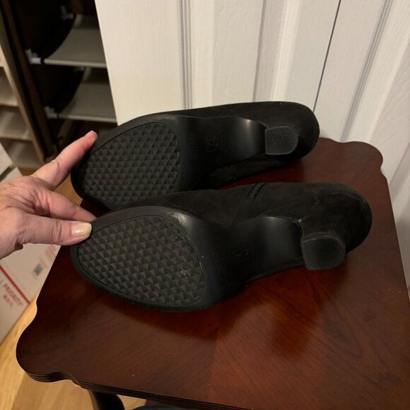 Aerosoles Suede heeled boots - Picture 5 of 6